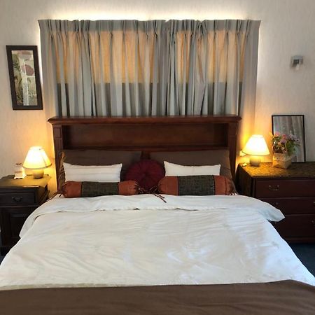 A Cozy Room With It'S Own Privacy Upper Hutt Dış mekan fotoğraf
