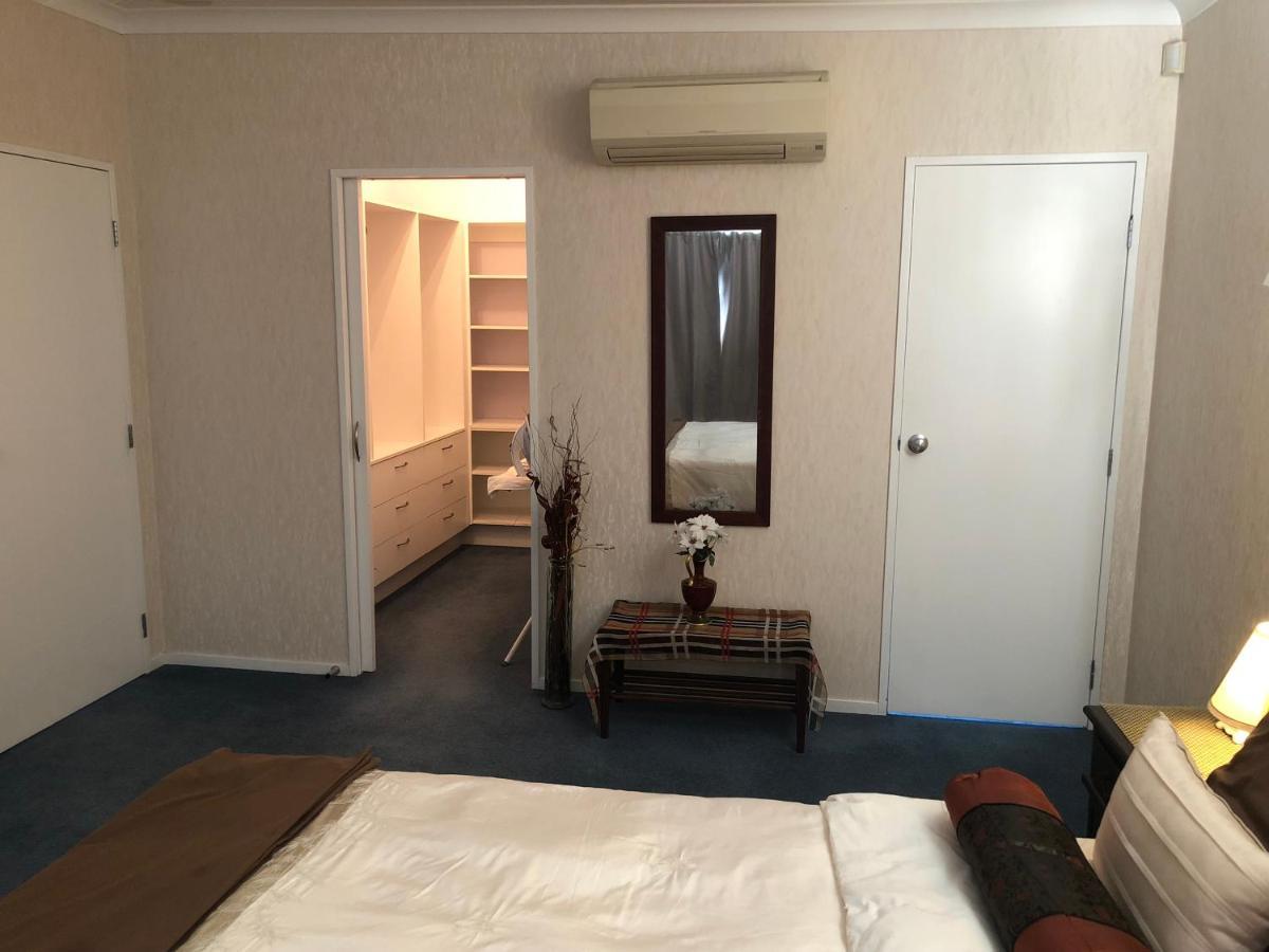 A Cozy Room With It'S Own Privacy Upper Hutt Dış mekan fotoğraf